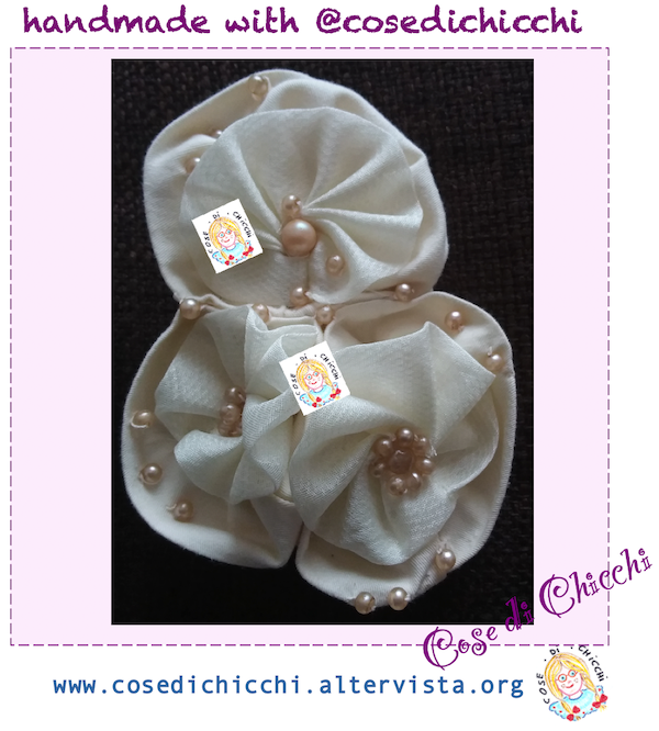 decorare con i fiori in tessuto